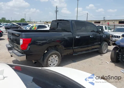 2017 Nissan Titan Xd Sv Diesel z USA, uszkodzony, nr VIN 1N6BA1F37HN564835